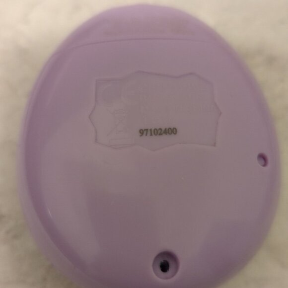 Ultra Rare Tamagotchi ON Wonder Garden (Turquoise) With Case - Like New - Picture 3 of 6